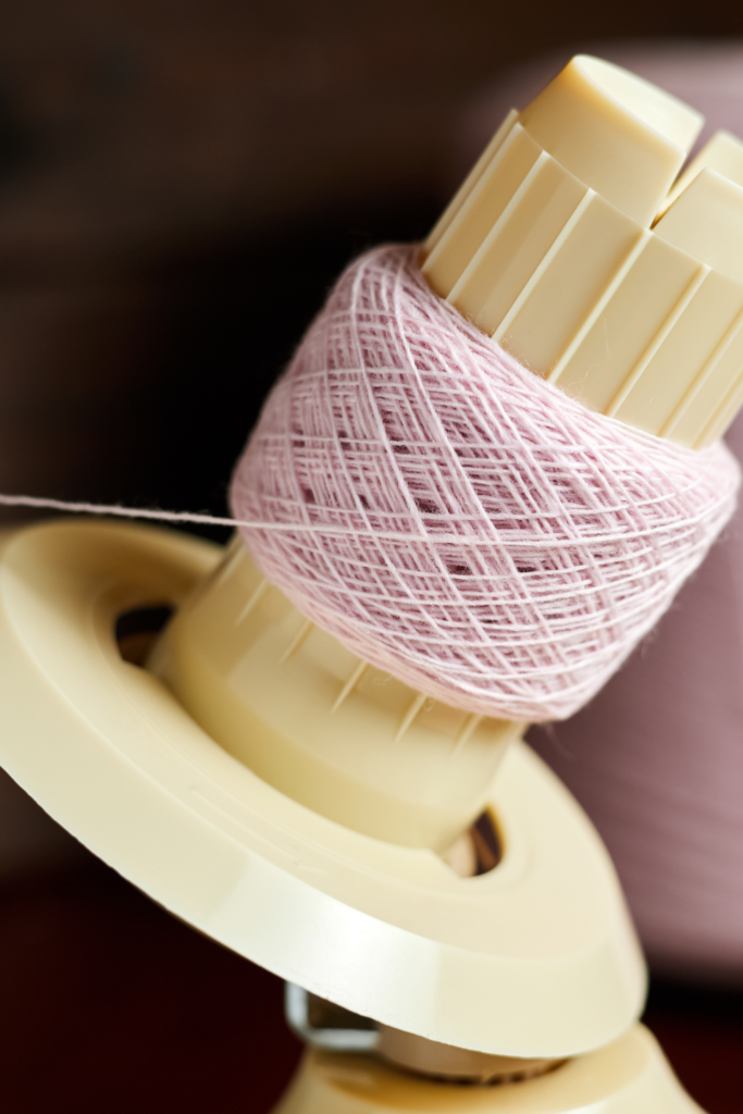 crochet yarn ball winder